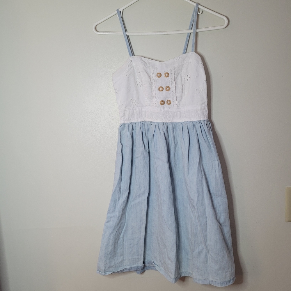 womens/juniors size xs xhilaration summer dress spaghetti strap white and blue